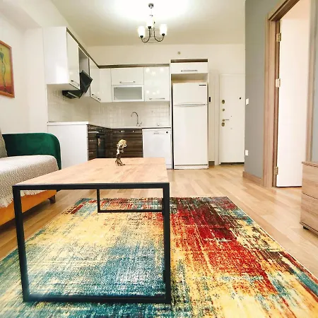 Alpha Home-aris