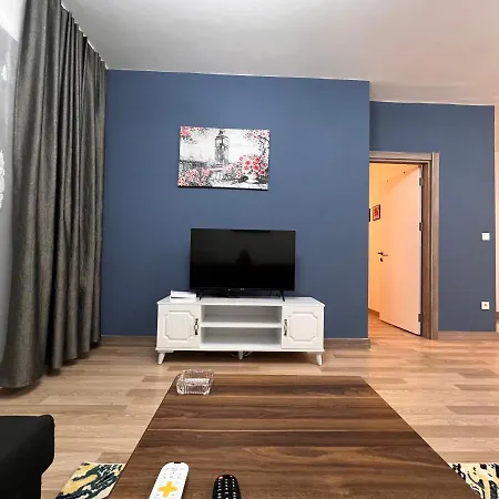 Alpha Home-aris 公寓